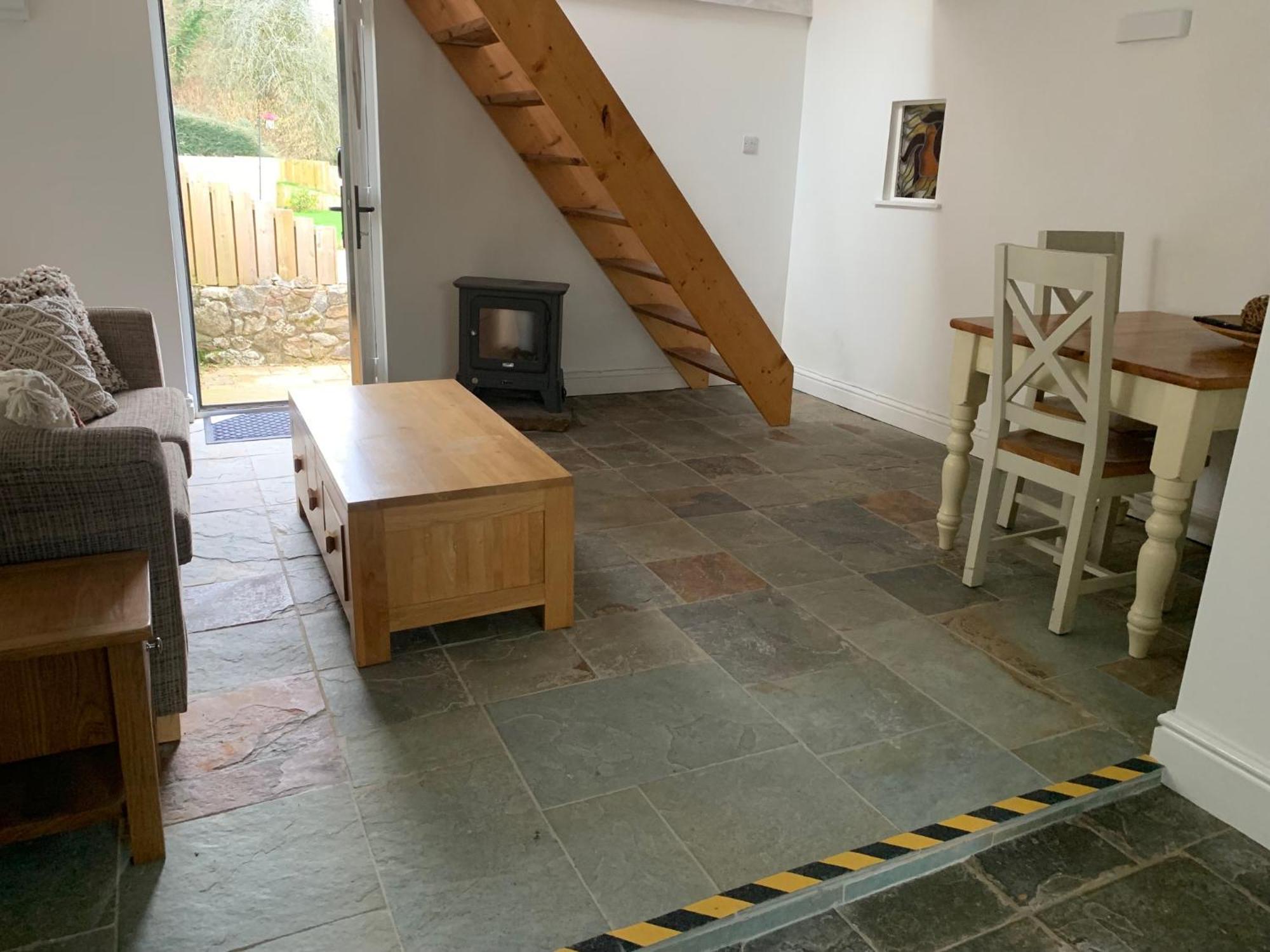Y Stabl, Llanrhidian, Gower Apartment